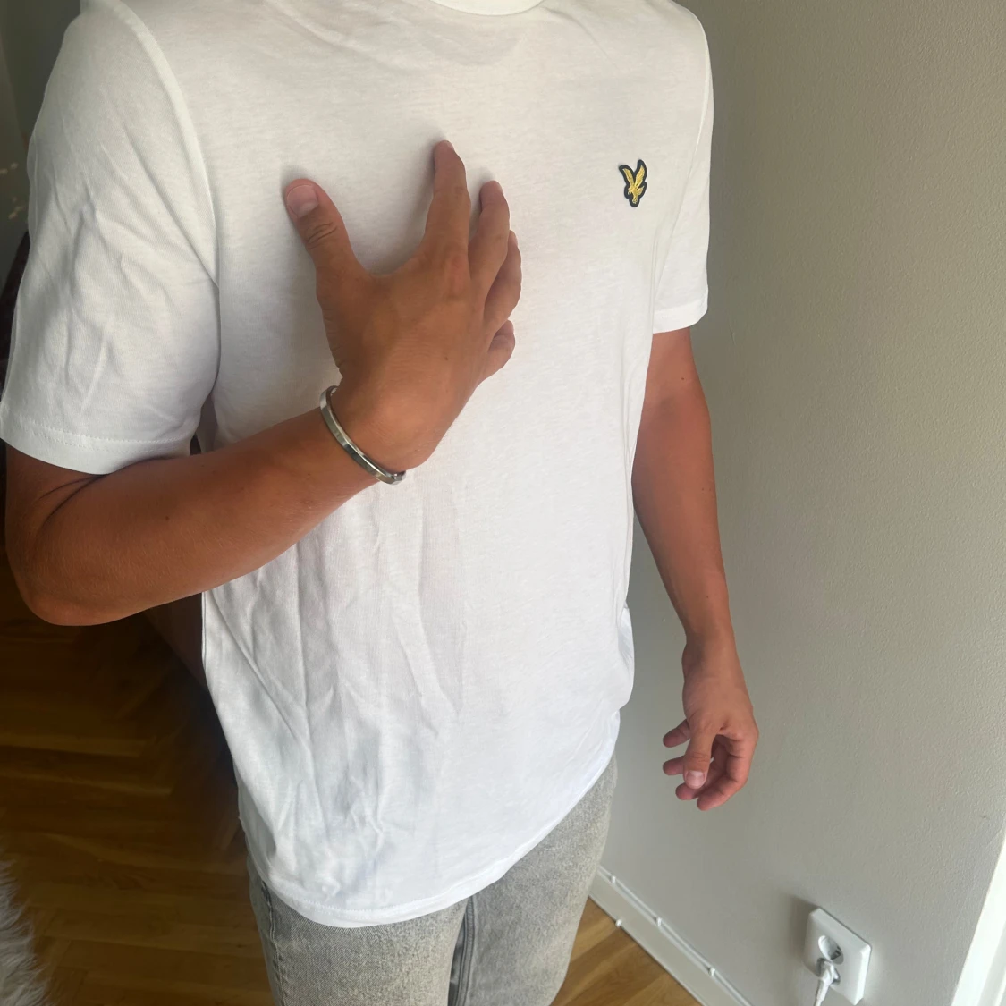 Vit Lyle & Scott Evolution Tee S