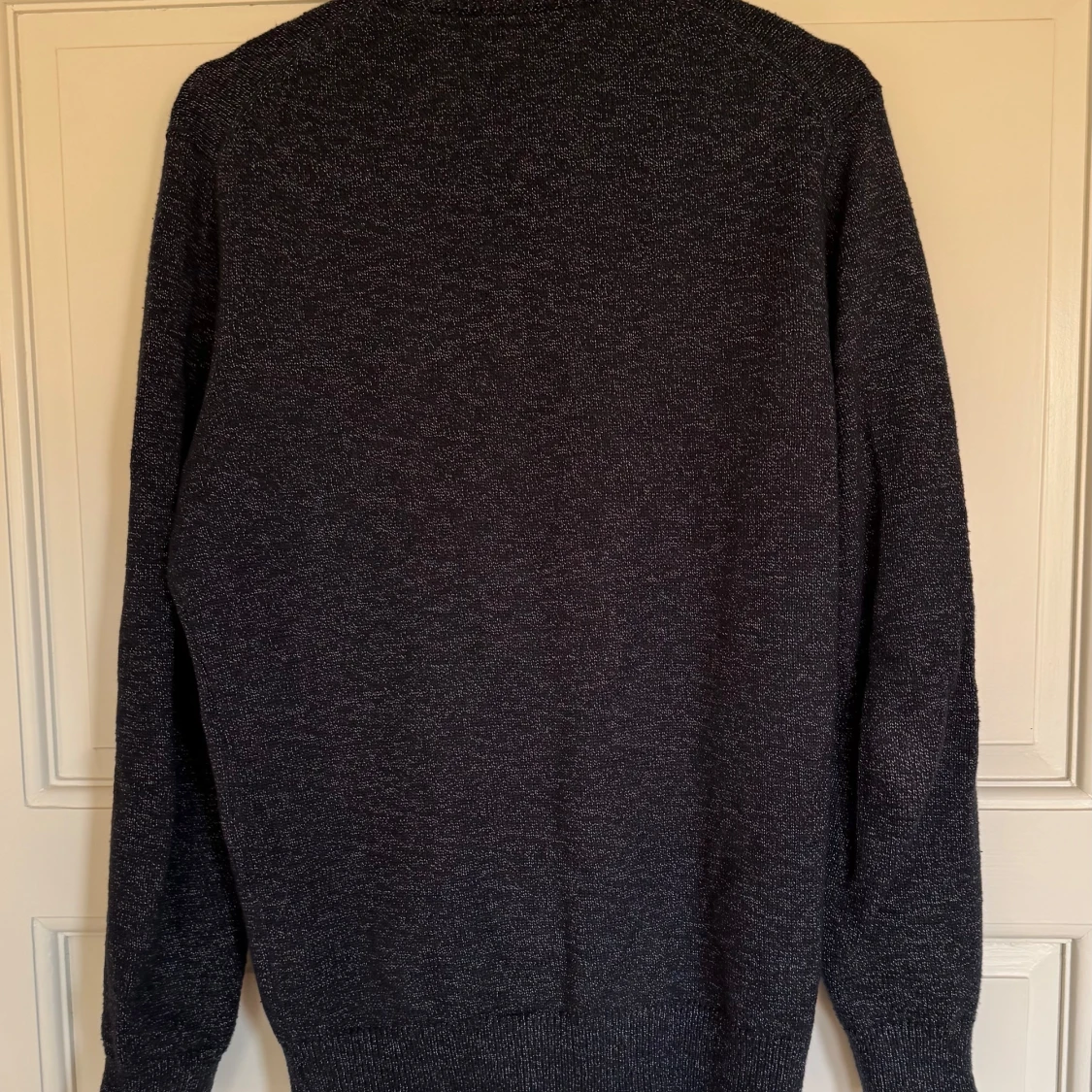 Mörkgrå tröja från Lyle & Scott - 1