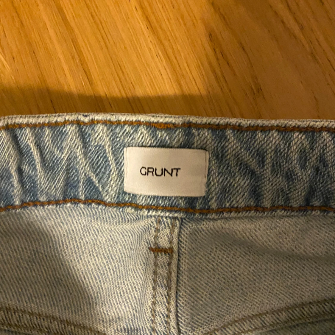 Ljusblå jeans från Grunt - 1