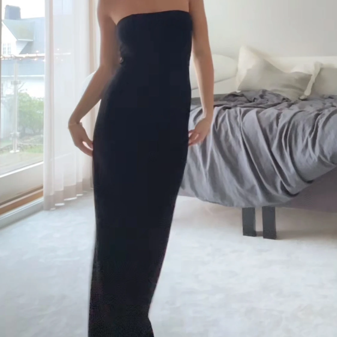 Svart bandeuklänning - 1