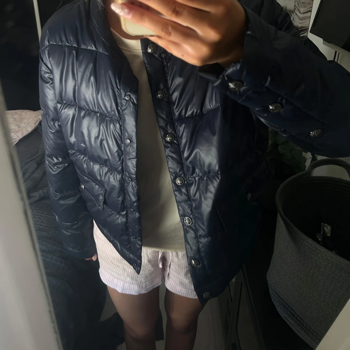 Mörkblå pufferjacka från Massimo Dutti - 1