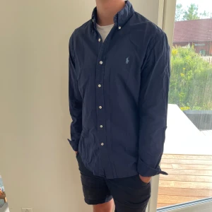 Polo Ralph lauren skjorta  - Säljer nu denna Polo Ralph lauren skjorta, skriv för fler bilder/frågor🙌🏼