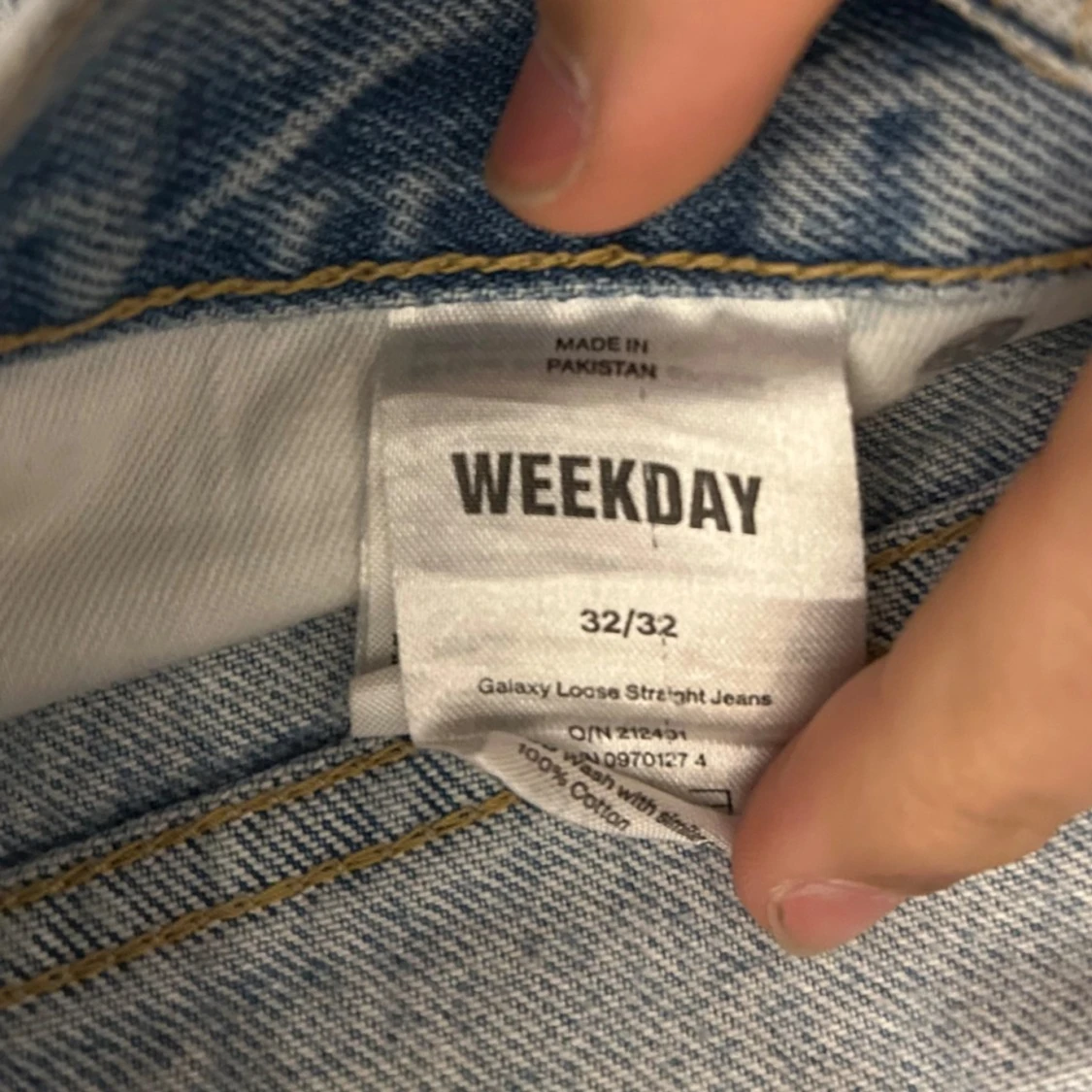 Blå jeans från Weekday - 91