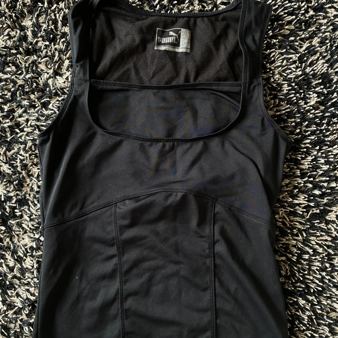 Svart träningslinne  - 2