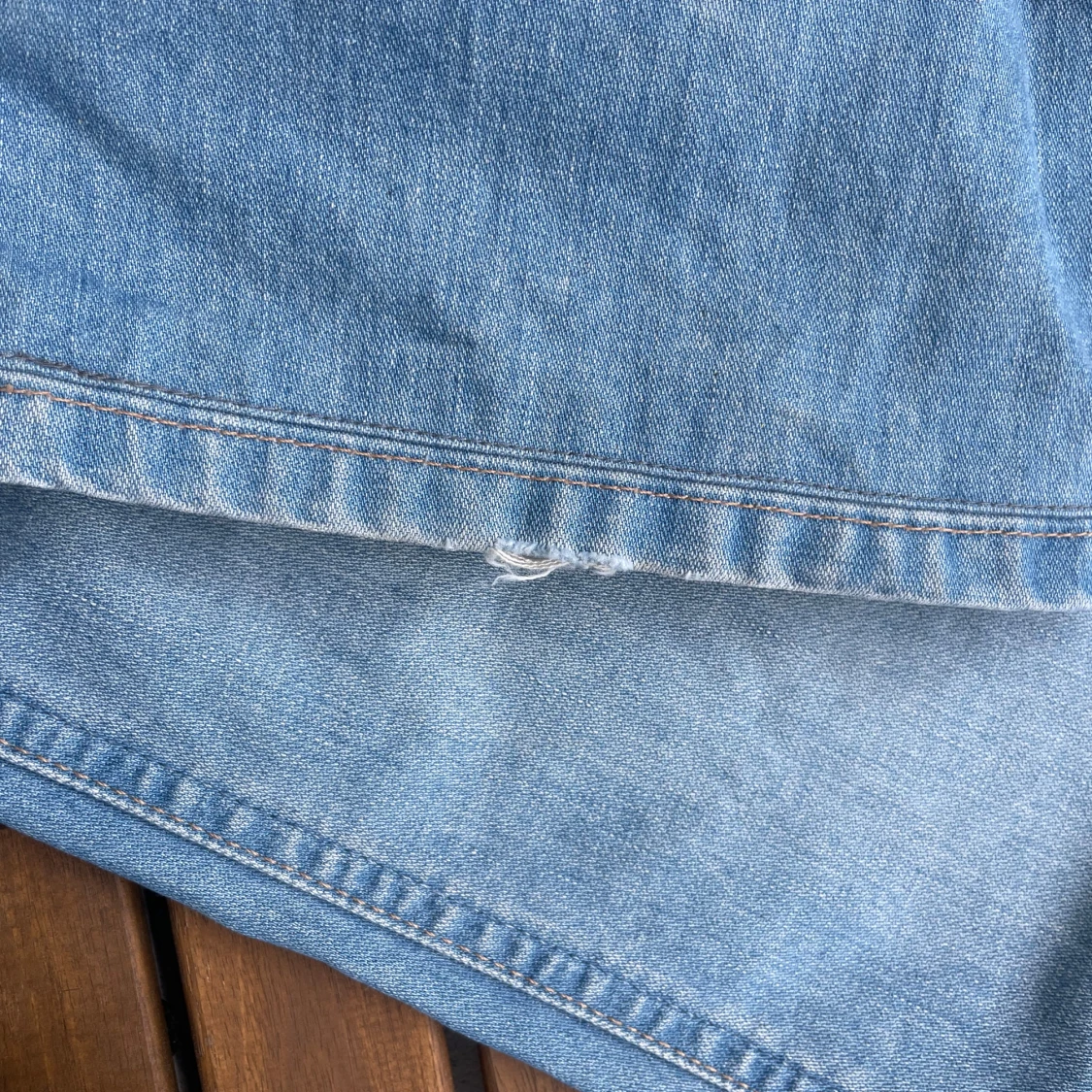 Ljusblå bootcut jeans från Wrangler - 4