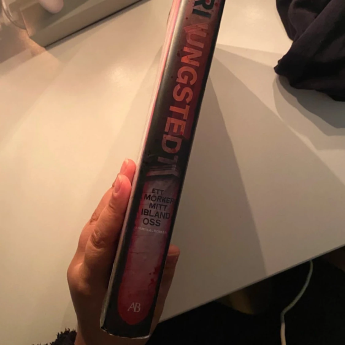 Ett mörker mitt ibland oss - 2