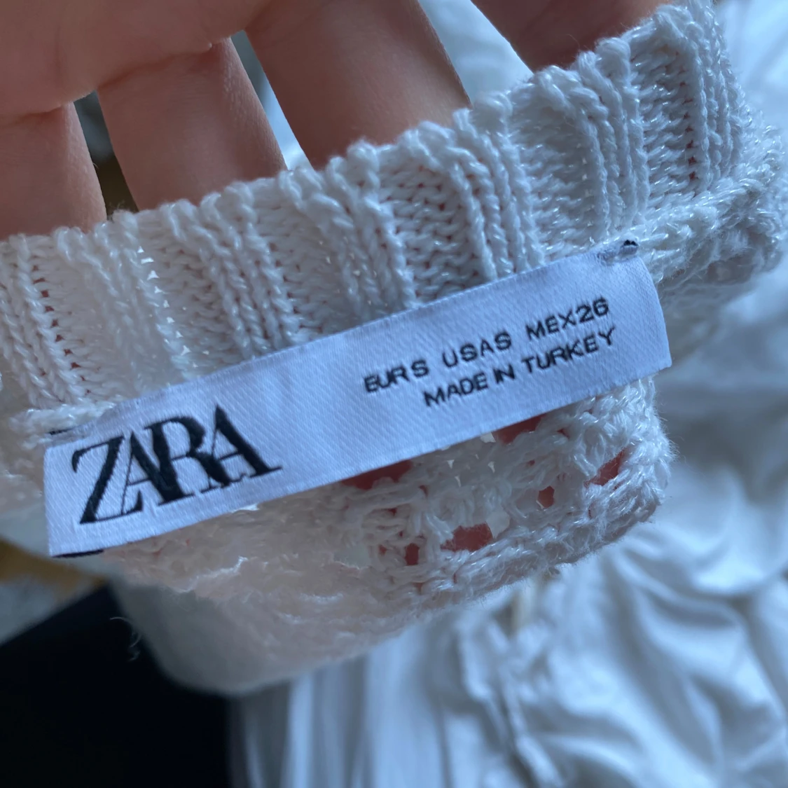 Vit stickad topp från Zara - 3