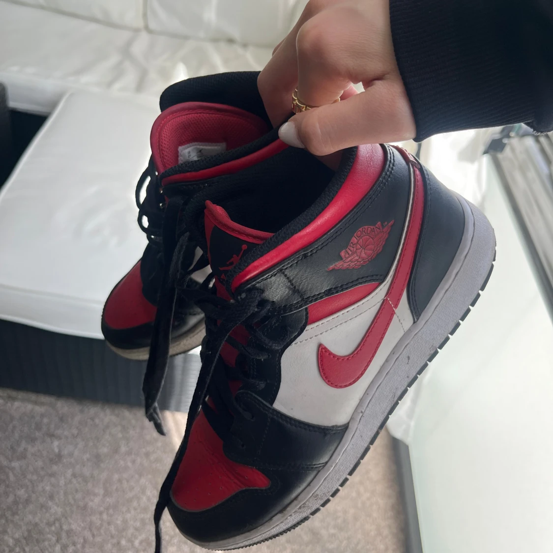 Nike Air Jordan 1 svart/röd/vit - 1