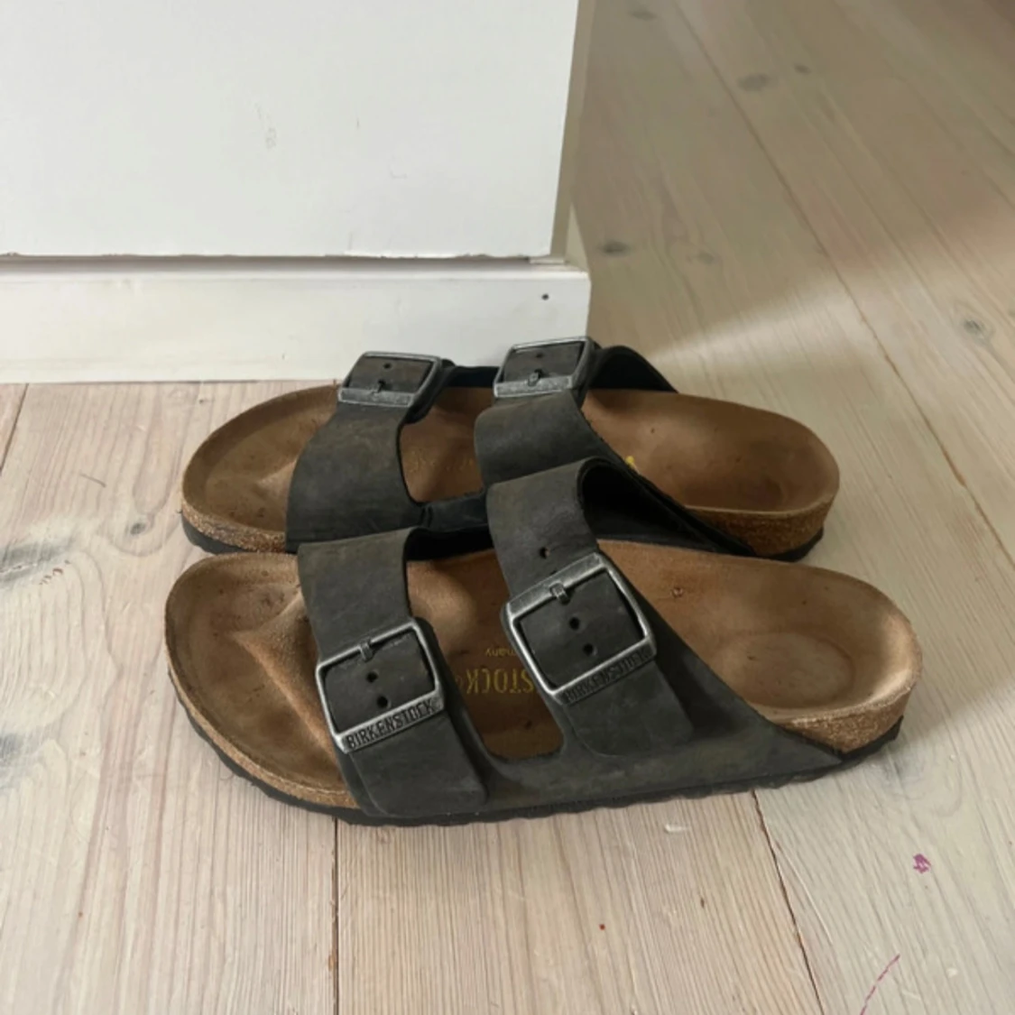 Svarta Birkenstock sandaler