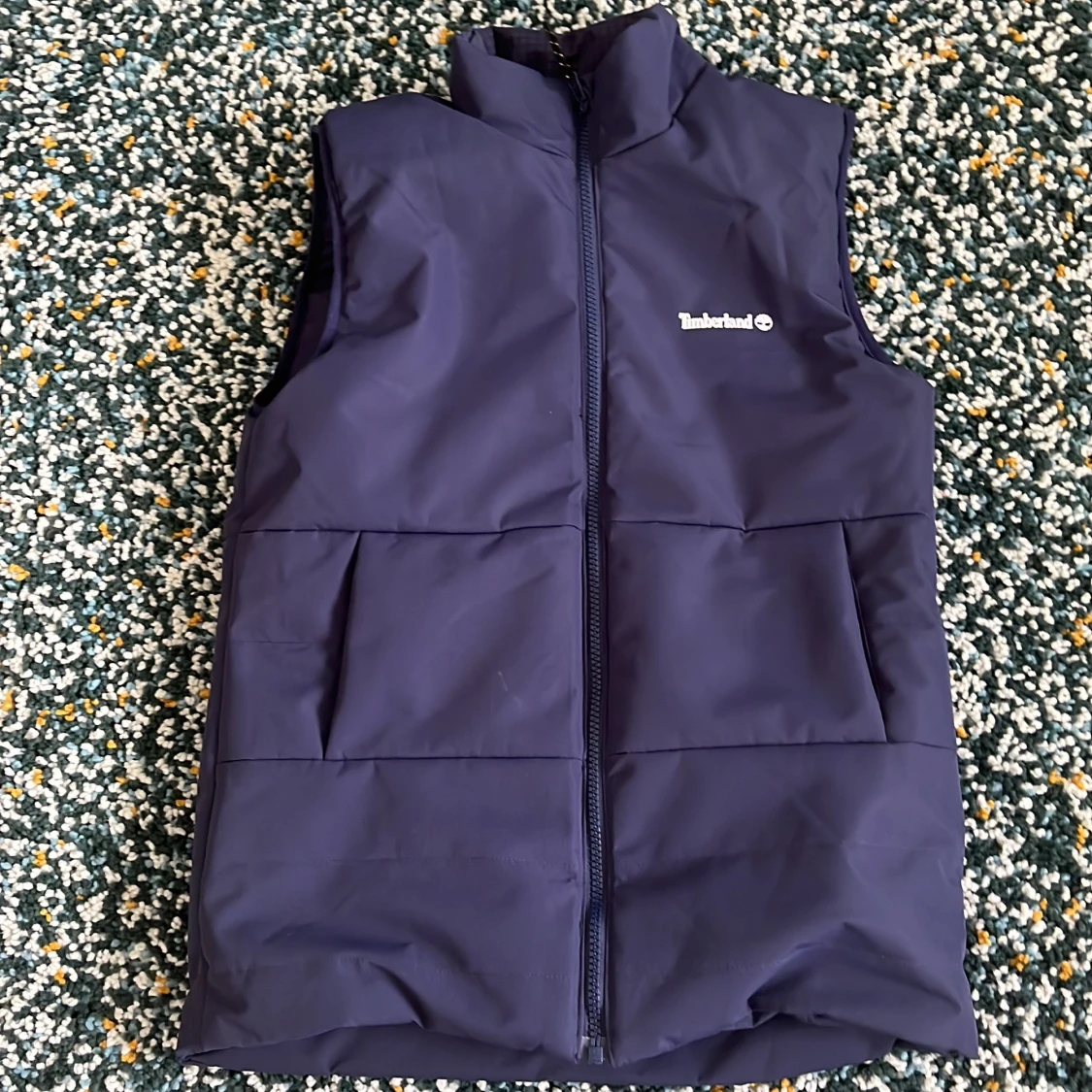 Mörkblå dunväst från Timberland
