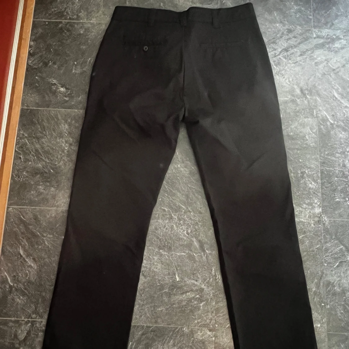 Svarta kostymbyxor från 157 - 2