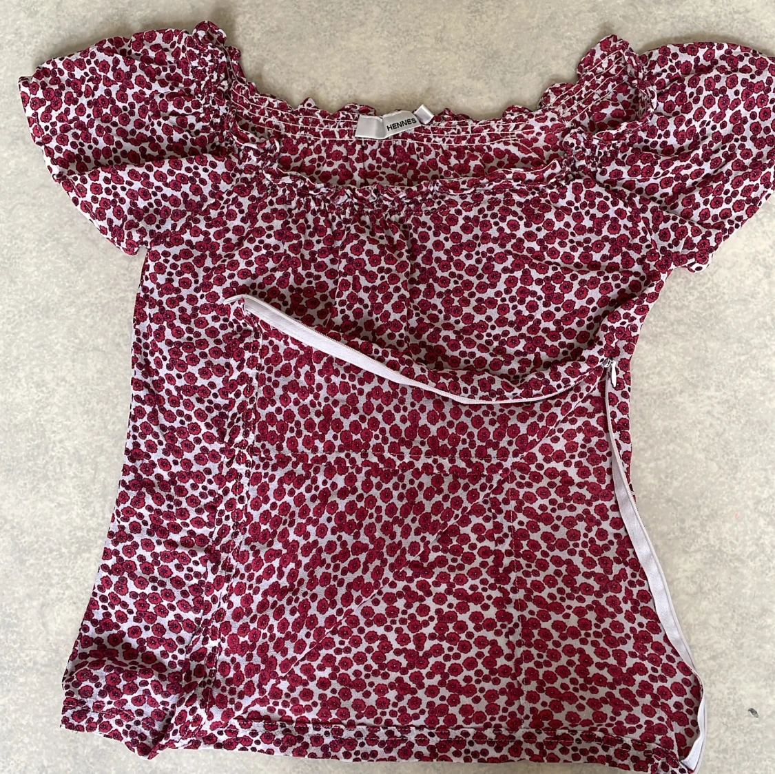 Röd blommig blus från Hennes - 4