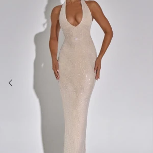 Babyboo klänning - Endast använd 1 gång