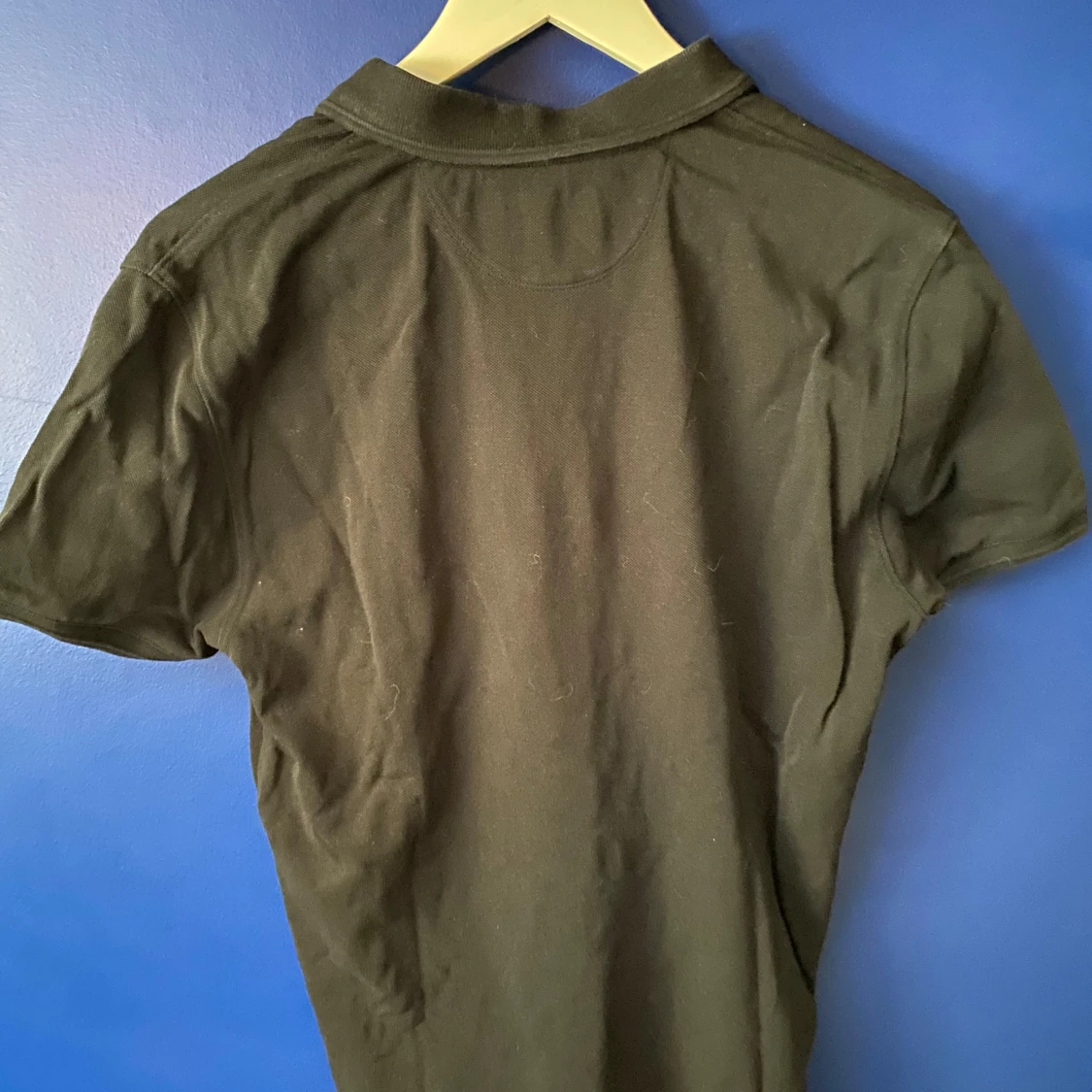 Svart piké från East West i bomull - 1