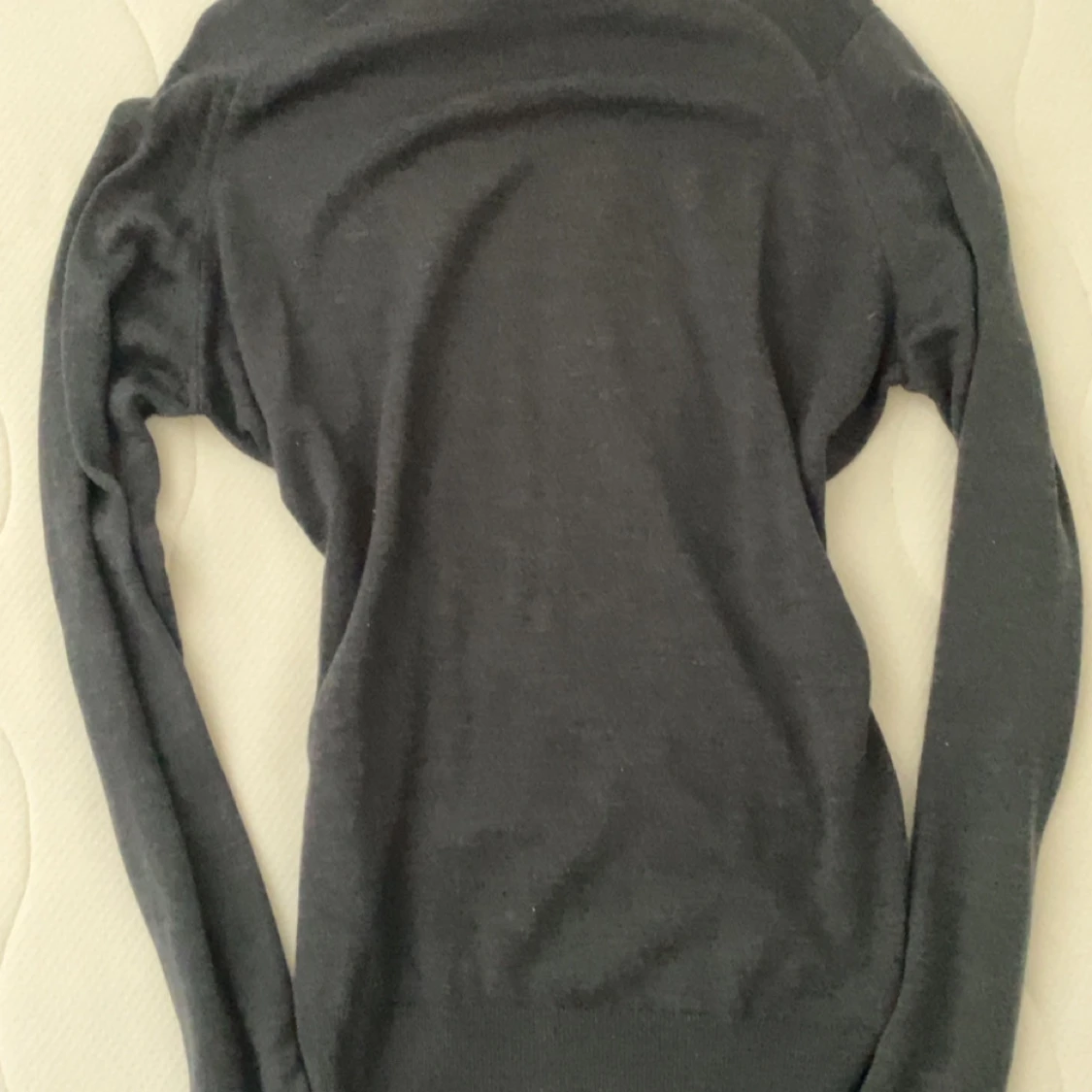 Mörkgrå merinoulltröja John Smedley - 1