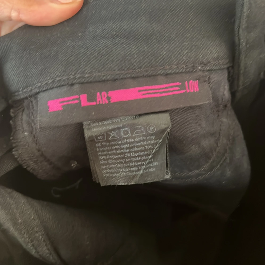 Svarta flare jeans från Cheap Monday - 2