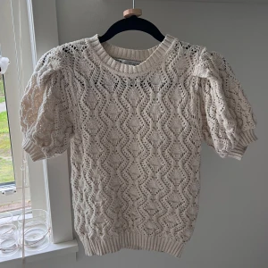 Virkad topp Zara  - Säljer min fina virkade topp ❣️