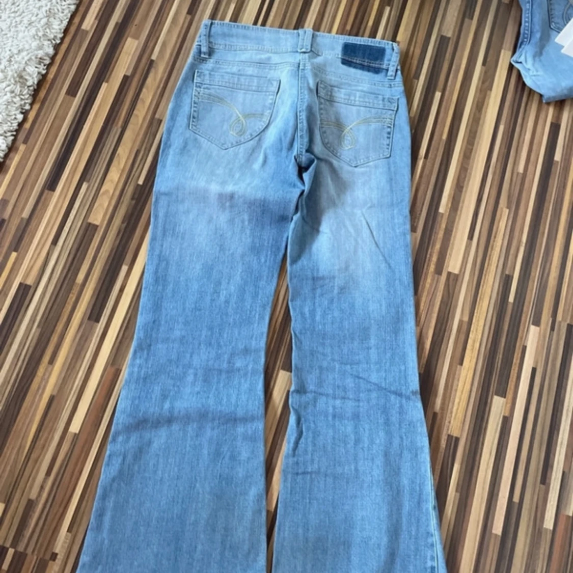 Lågmidjade jeans - 2