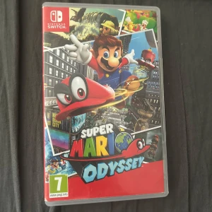 Super Mario Odyssey till Nintendo Switch - Säljer Super Mario Odyssey till Nintendo Switch. Både spelet och fodralet är i bra skick. Vid frågor är det bara att kontakt. Säljer pga att det ej används längre.