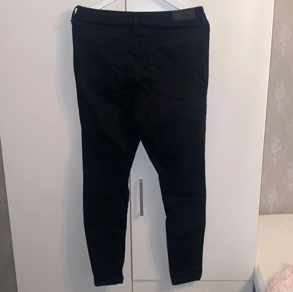 Svarta high rise skinny jeans - 2