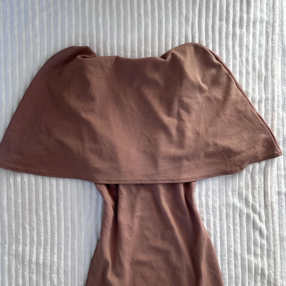 Rosa omlottklänning från Club L - 3