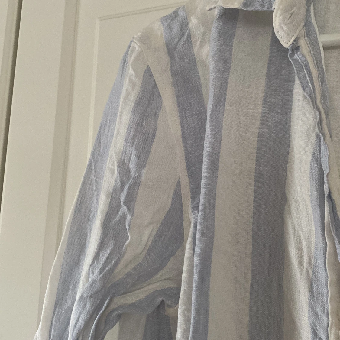 Randig linneskjorta från H&M - 2