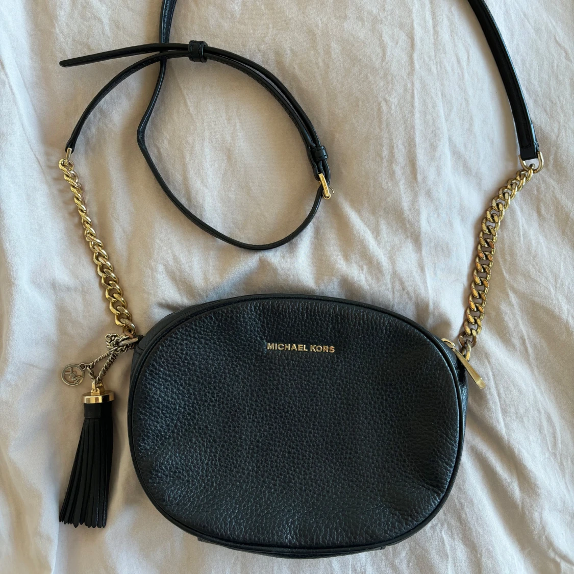 Svart axelväska från Michael Kors - 2