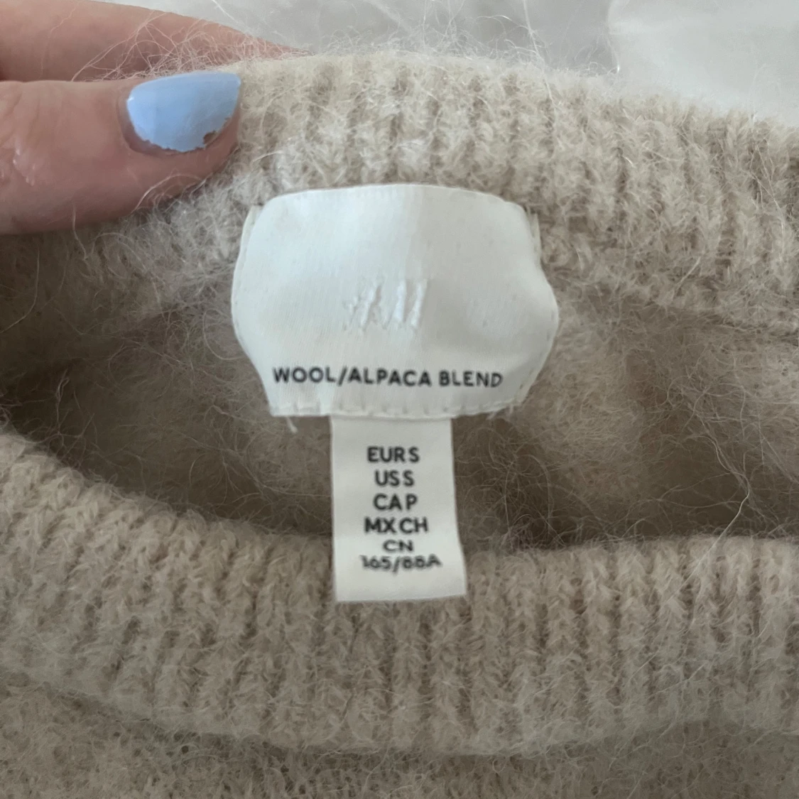 Stickad tröja i ulll/alpacka - 2