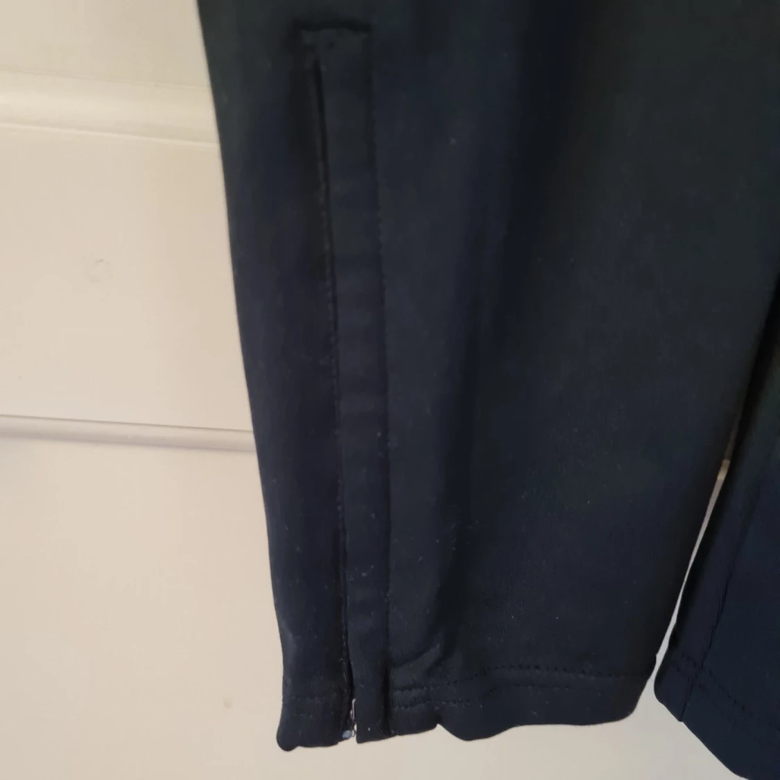 Svarta träningsbyxor från Under Armour - 2