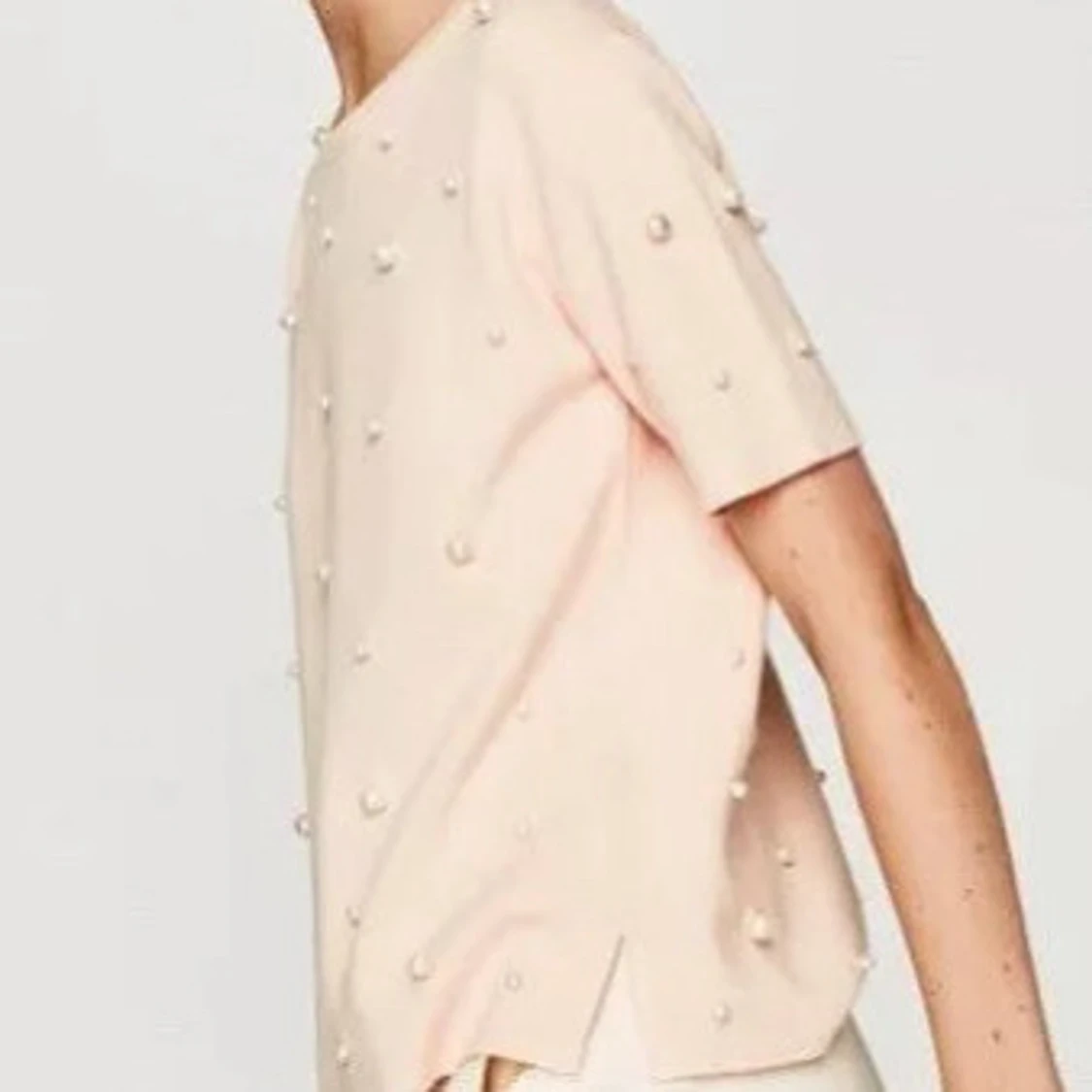 Rosa stickad topp med pärlor från Zara