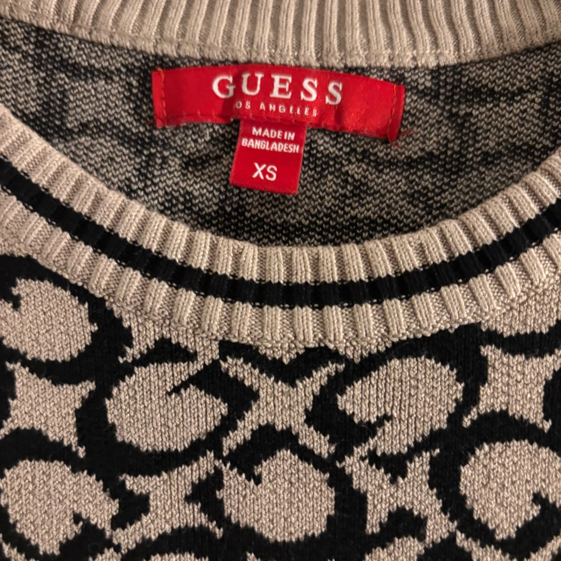 Beige och svart stickad klänning Guess XS - 1
