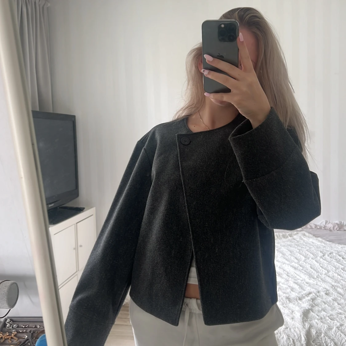 Grå kavajjacka från Gina Tricot - 1