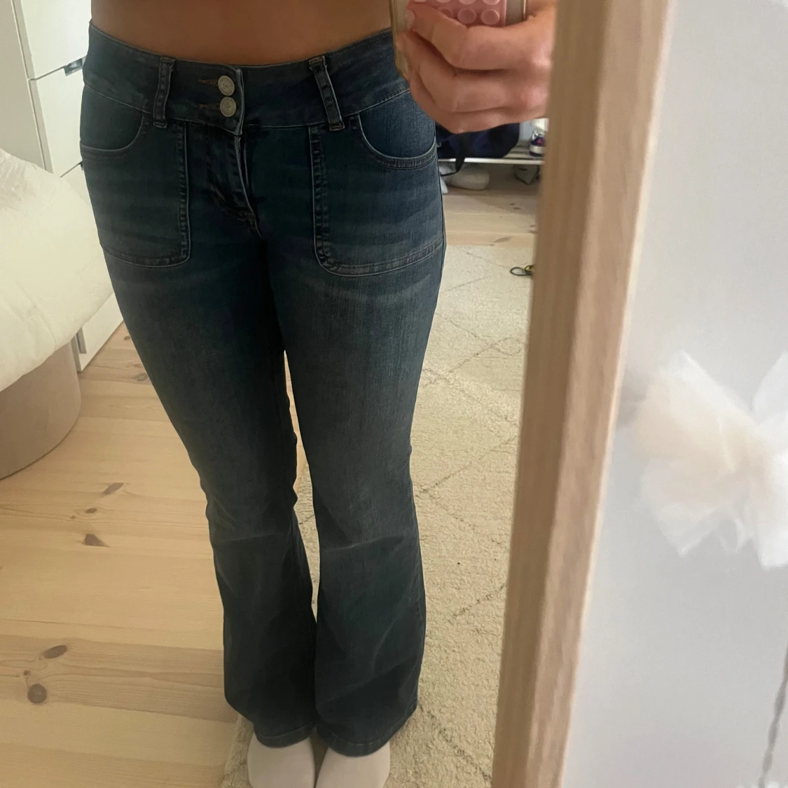 Blå bootcut jeans från Nelly - 2