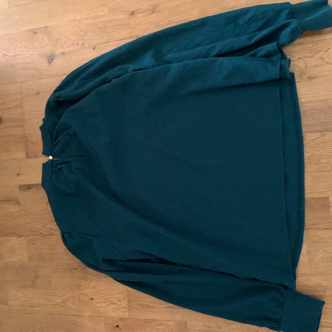 Mörkgrön blus från Holly & Whyte - 1