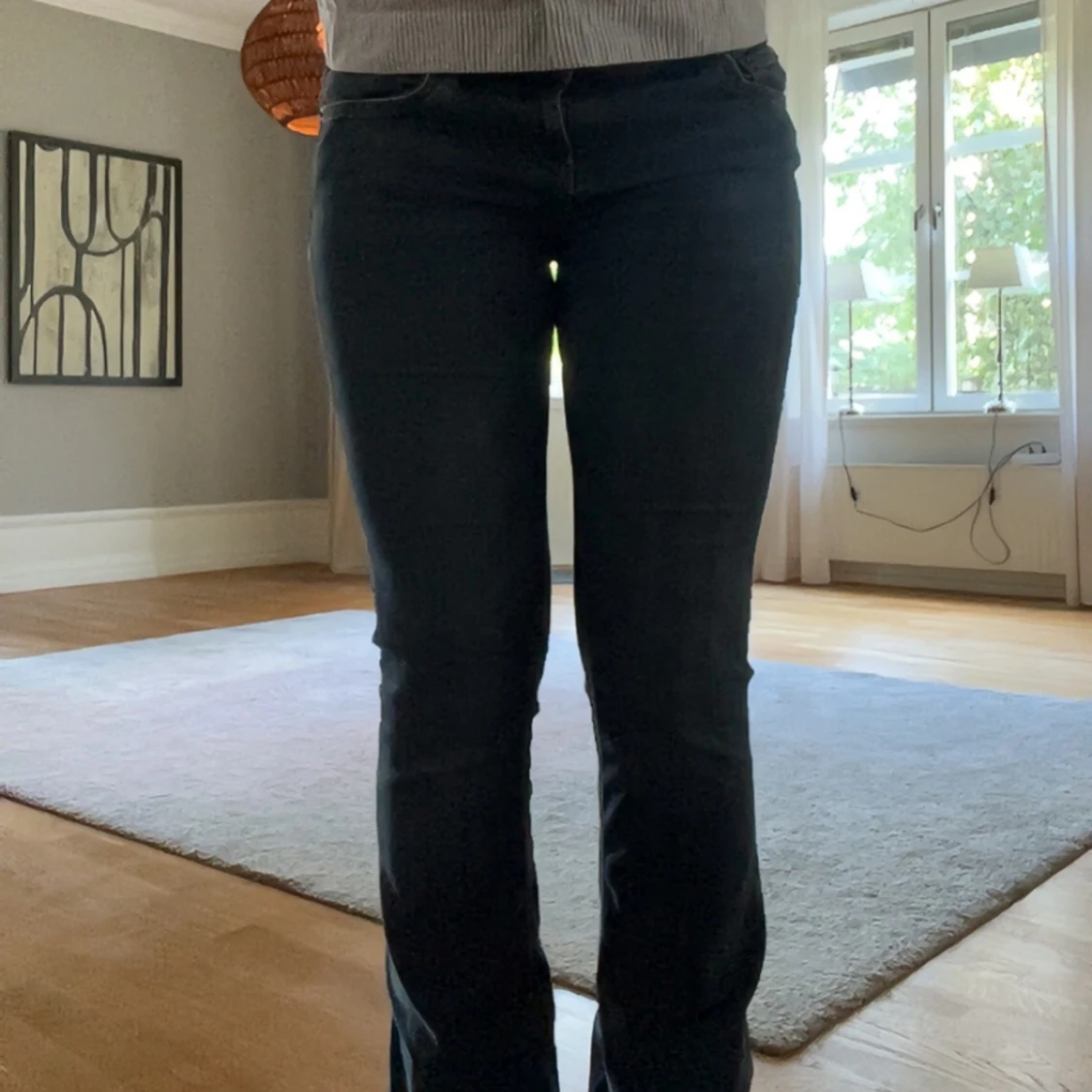 Mörkblå bootcut jeans