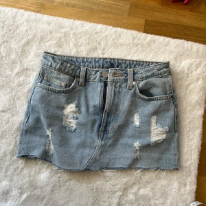 Jeans kjol - Köpt på plick men kom inte till användning 