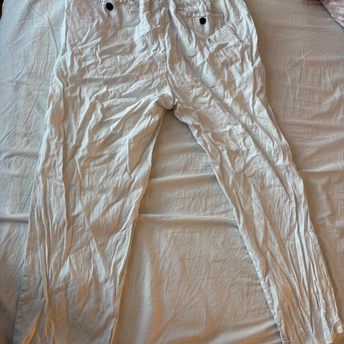 Vita linnebyxor från H&M Regular Fit - 2