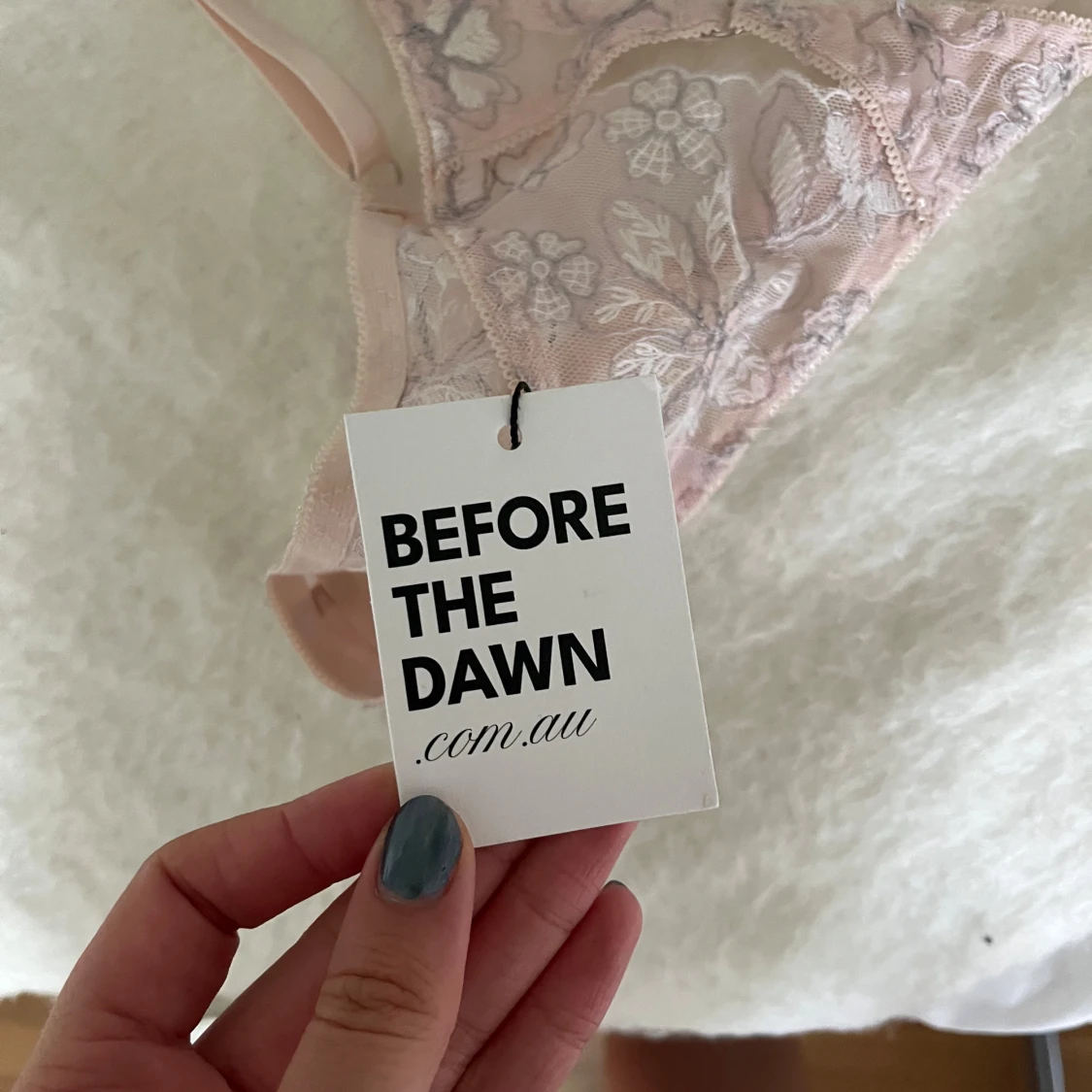 Blommig spetsbyxor och trosor från Before The Dawn - 2