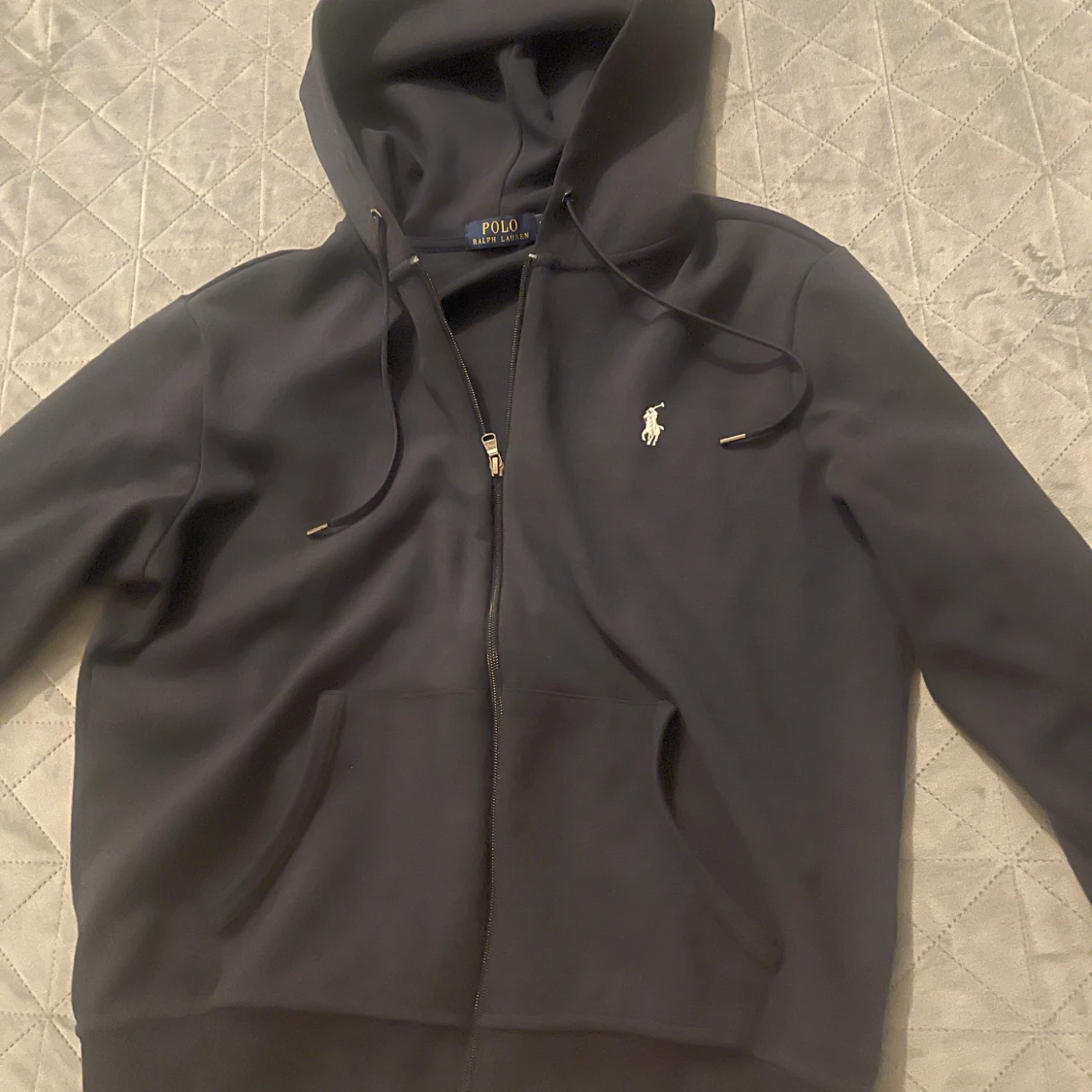 Svart hoodie från Polo Ralph Lauren