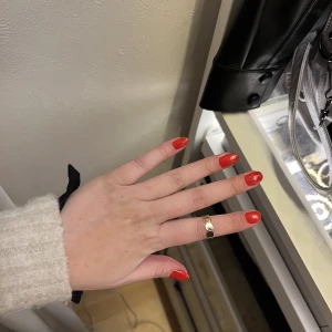 Guld ring  - Aldrig använd, köp för 40kr