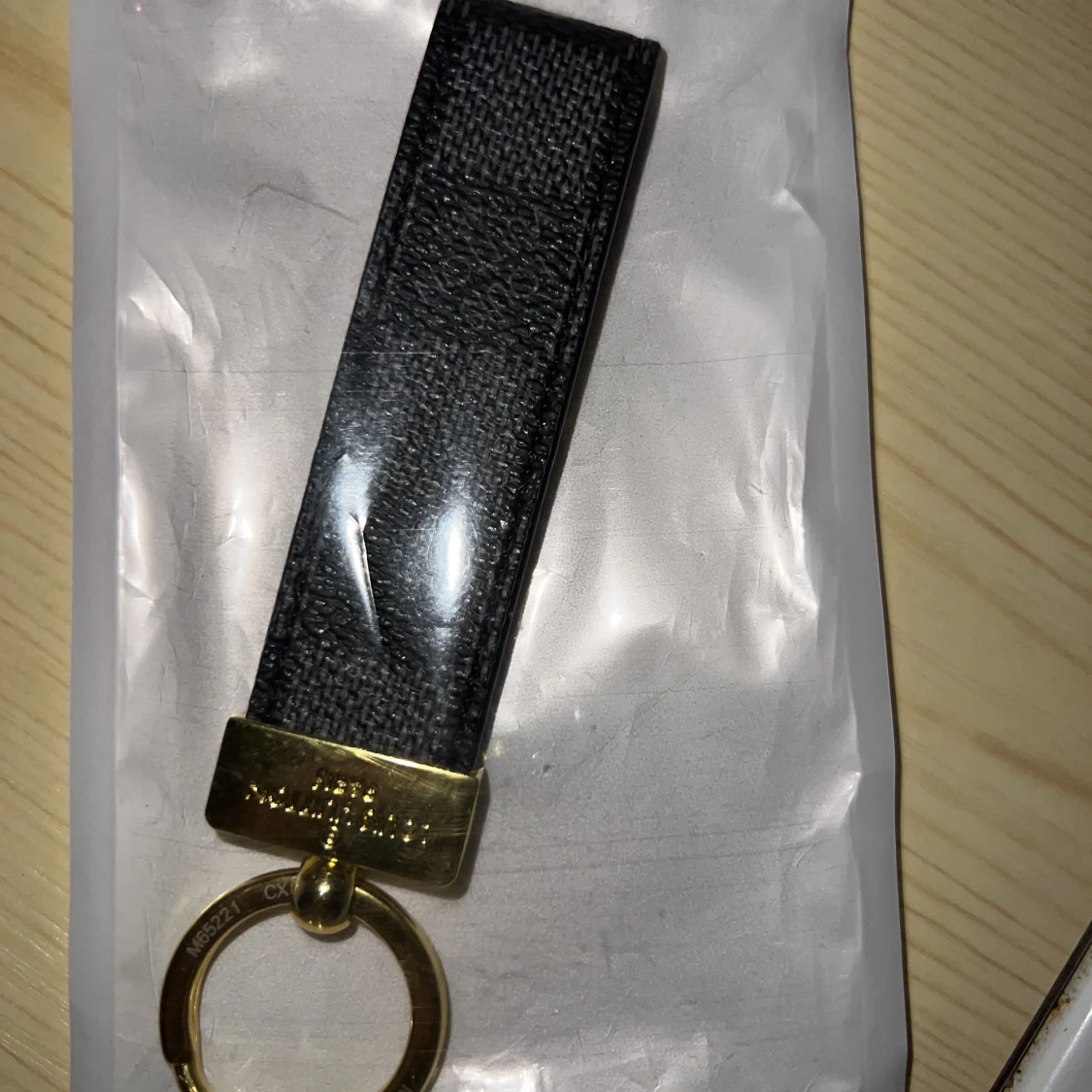 Louis Vuitton nyckel ring - 90