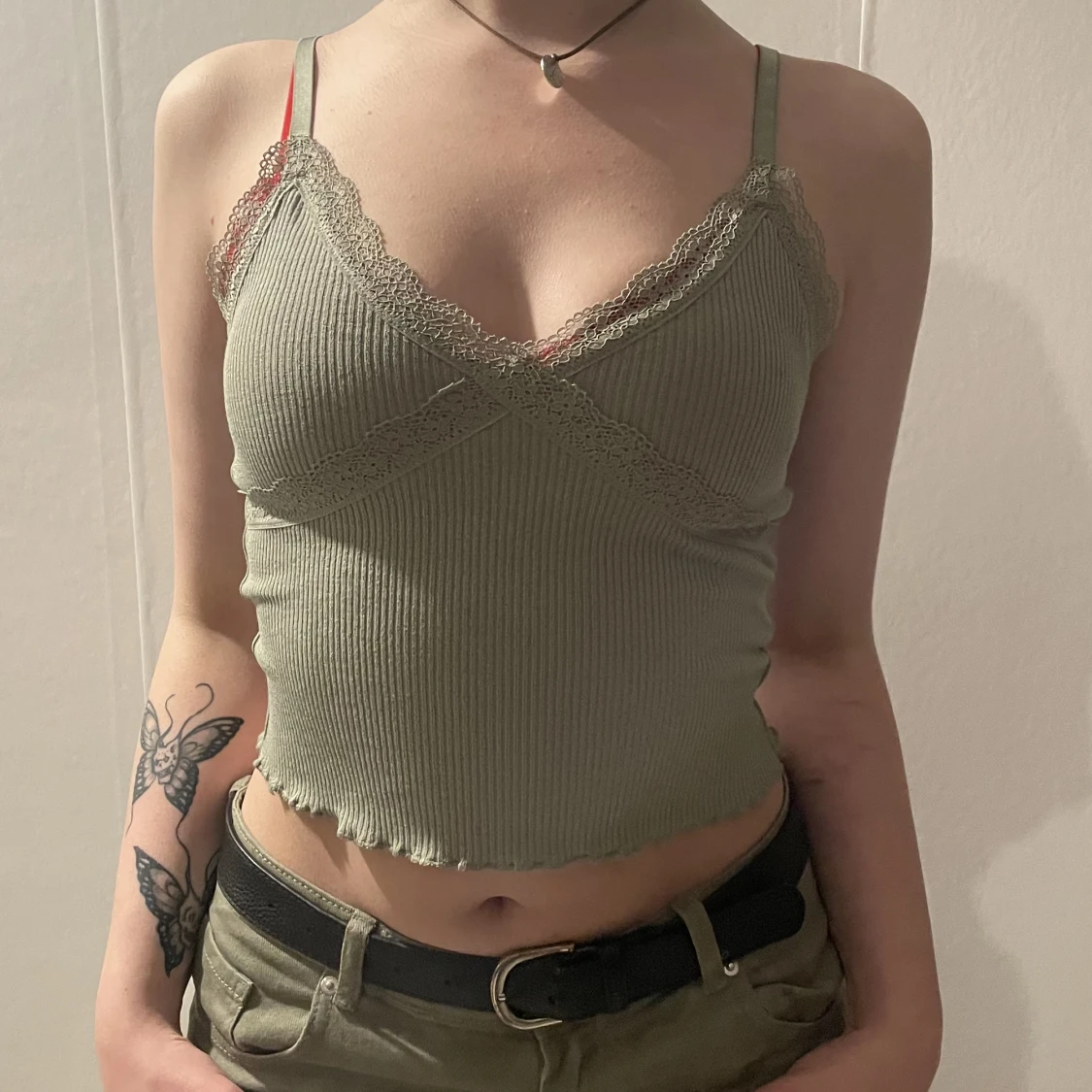 Grönt/ oliv färgat linne