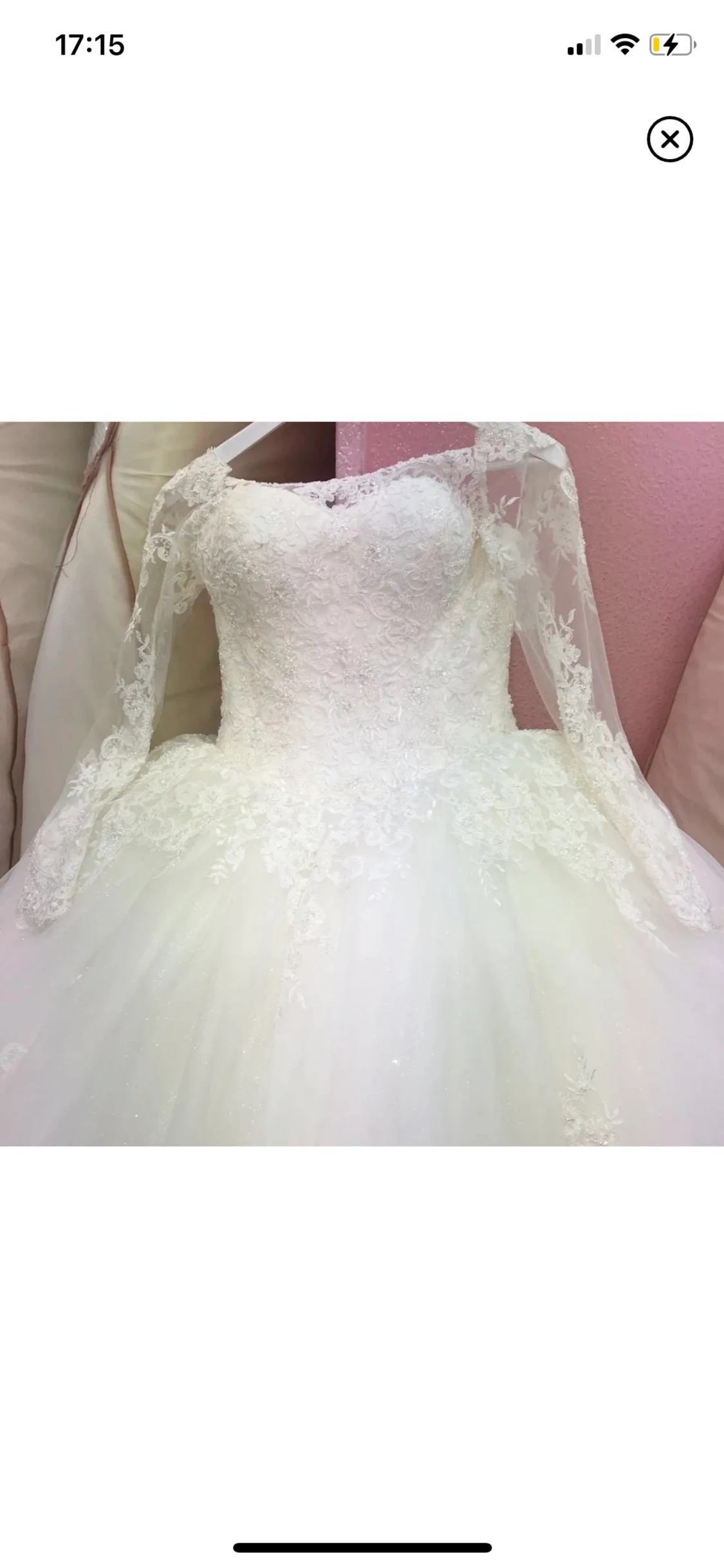 Bröllopsklänning i bra skick 34-38 bara 3000 - 90