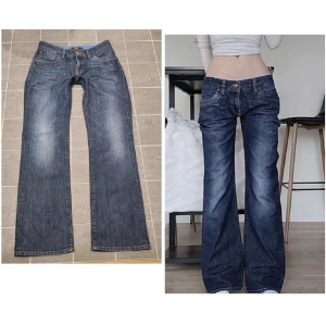 lågmidjade jeans - super fina låg midjade jeans som jag köpte här på plick (bild lånad av säljare) som jag säljer då dom inte passade på mig:)