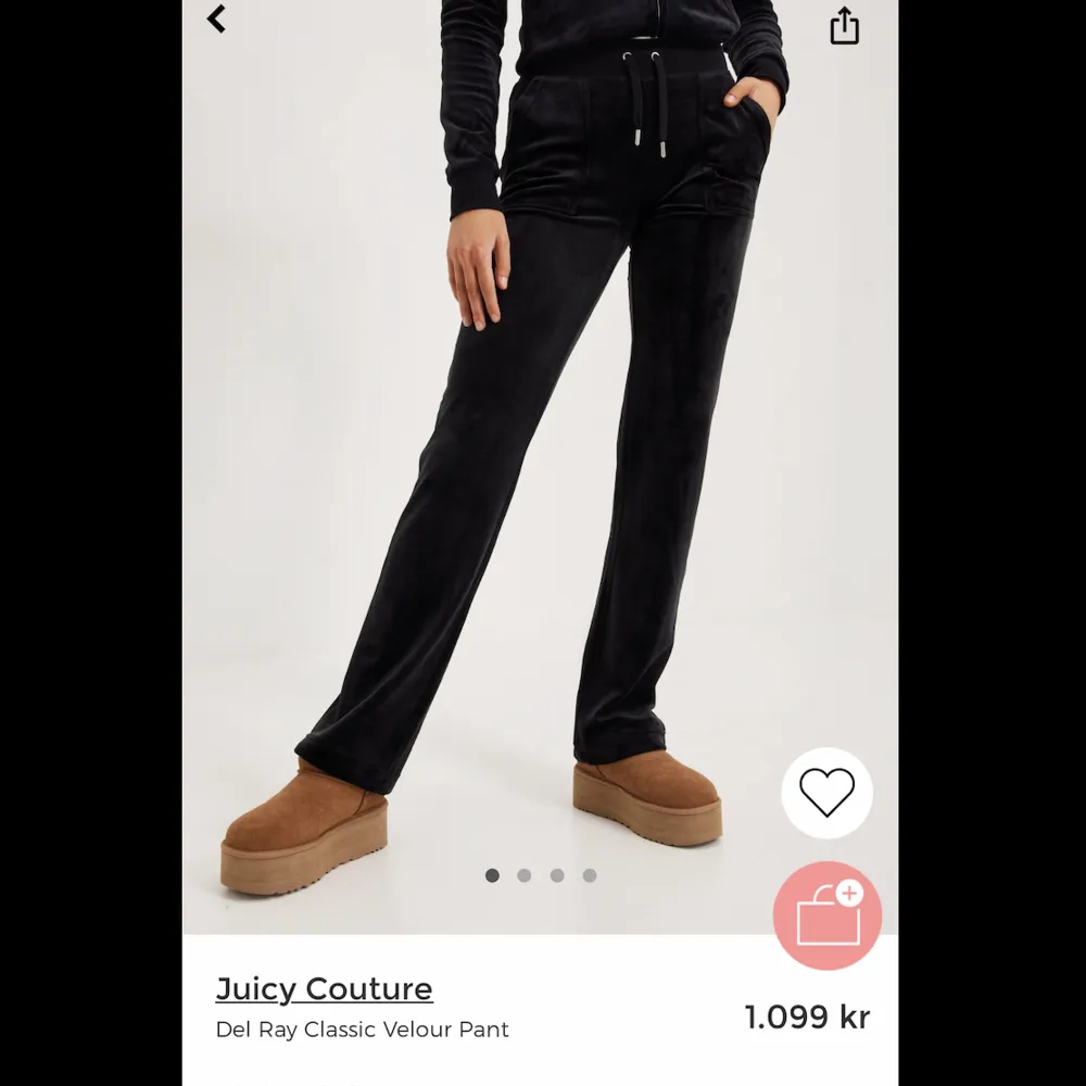 Svarta juicy couture byxor. Storlek XS.. Jeans & Byxor.