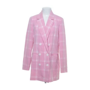 Rosa kavaj  - Oversized kavaj från Vero Moda, aldrig använd! Perfekt skick