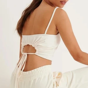 Topp - Topp från nakd aldrig använd storlek M men justerbar i ryggen