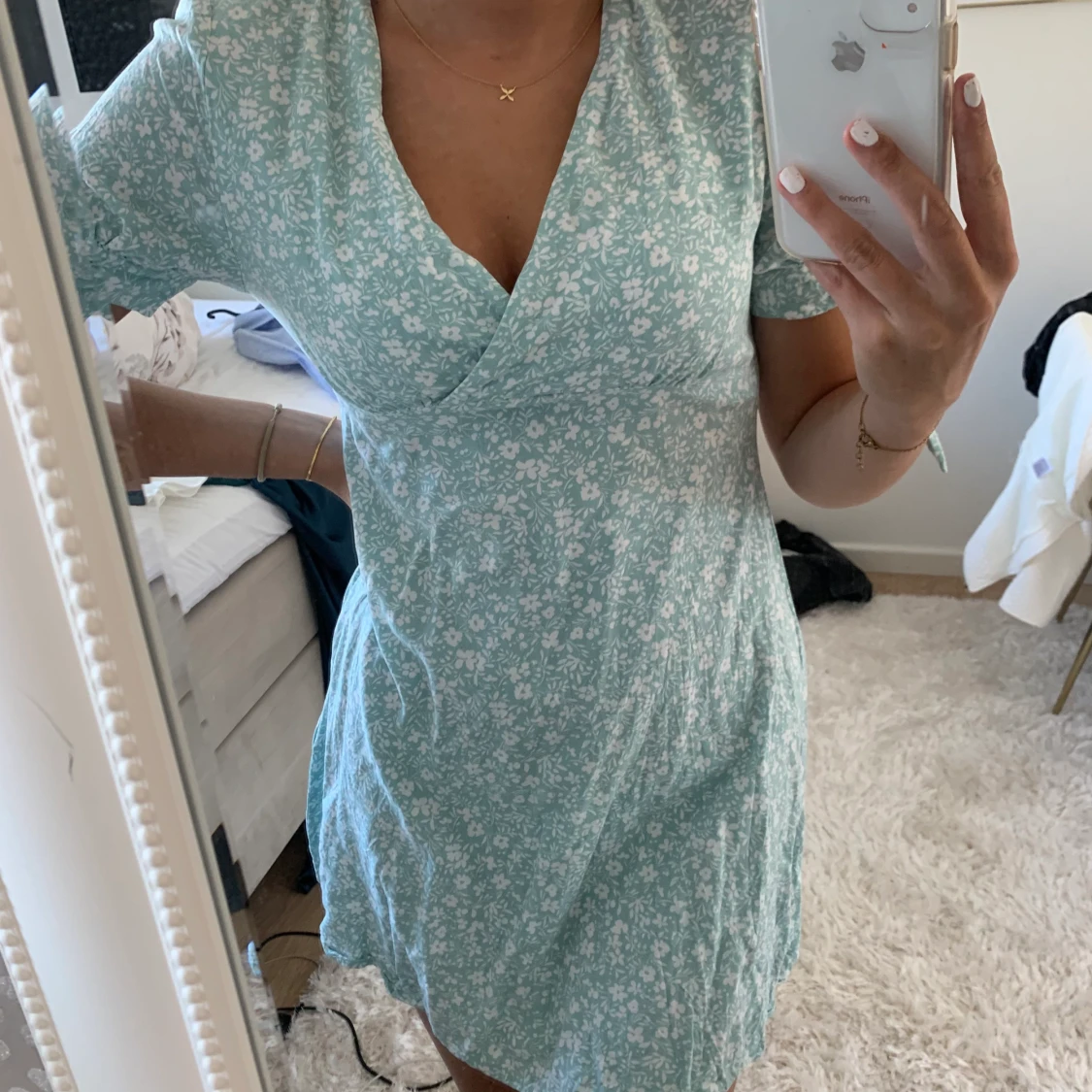 Blommig klänning  - 91