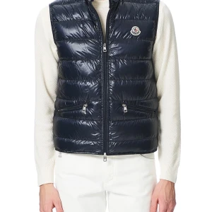 SÖKER! - Söker en moncler väst modellen gui 