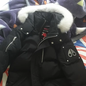 Moose jacka  - Använd 3 gånger finns kvitto 